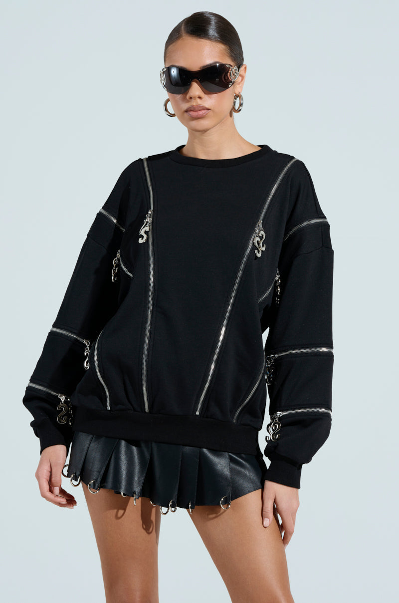 UNZIP ME SWEATSHIRT