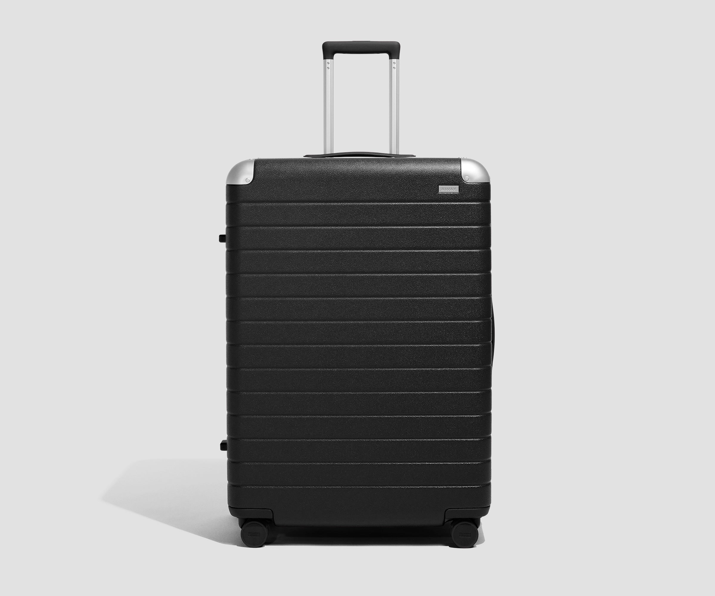 The Aluminum Edge Large in Jet Black
