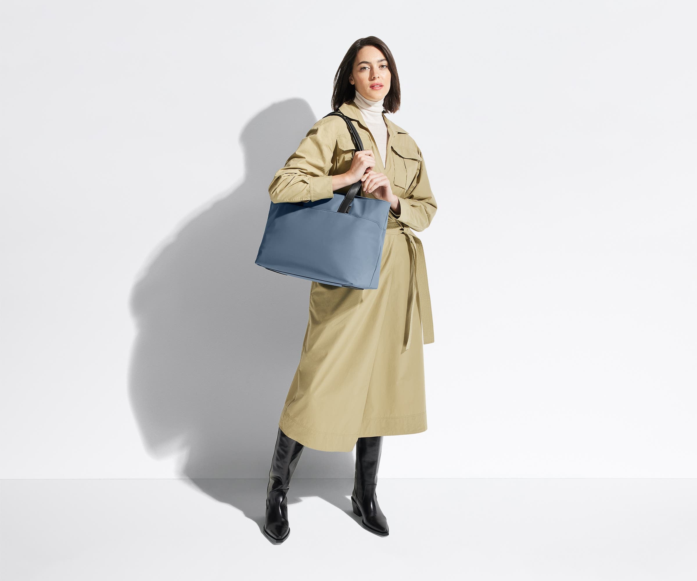 The Everywhere Tote in Sea Green
