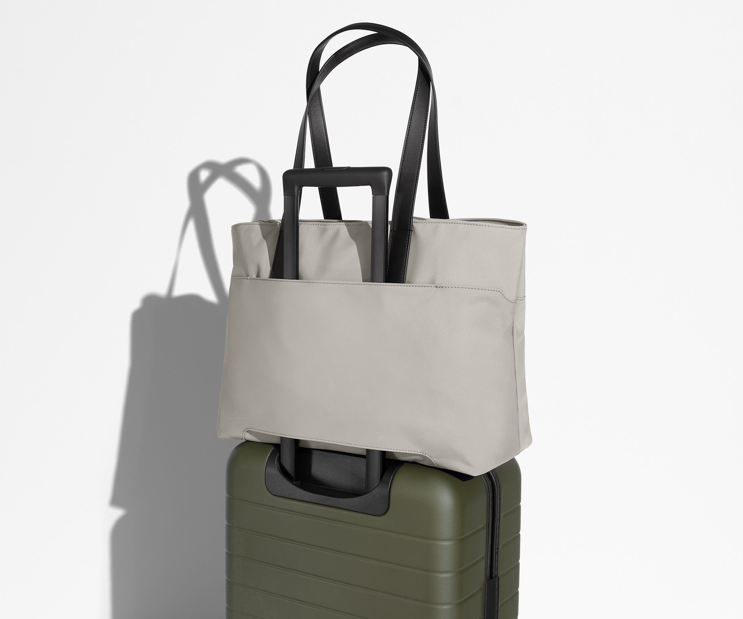 The Everywhere Tote in Cloud Gray